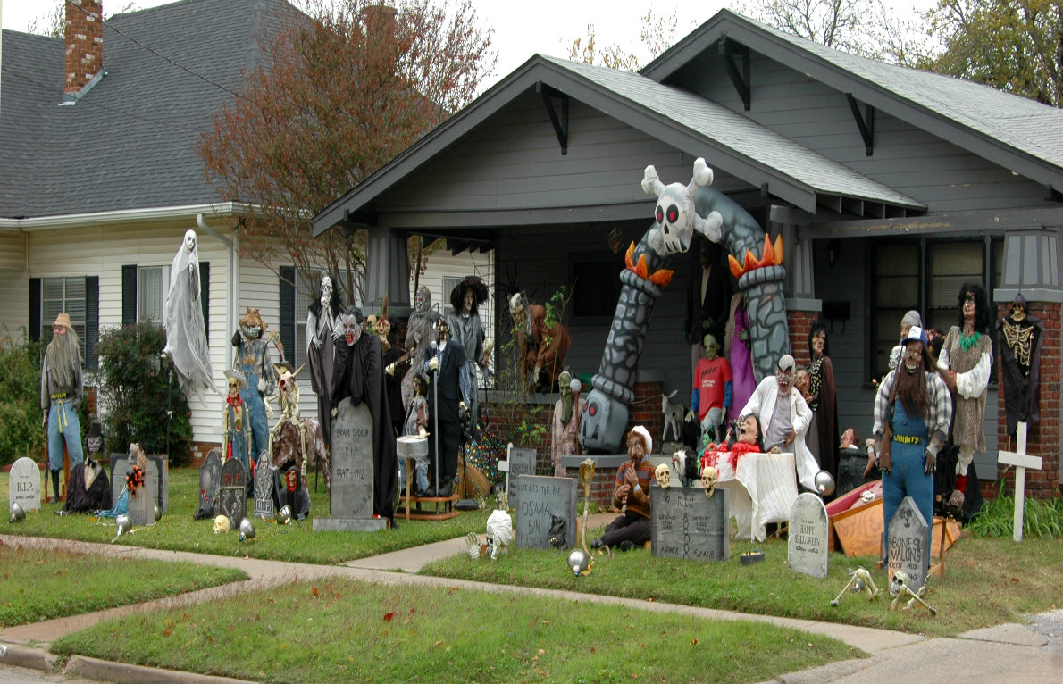 Houses Where We Wish We Could TrickorTreat